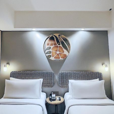 Neo Hotel Puri Indah Yakarta Exterior foto